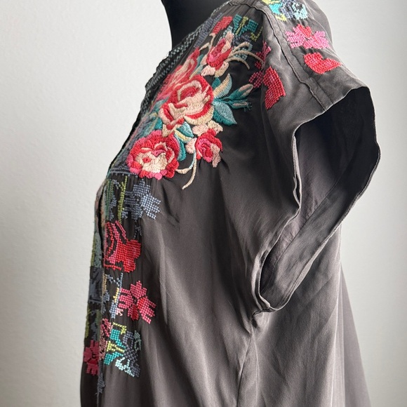 Biya Johnny Was Silk Floral Embroidered Mini Dress Size Medium - Picture 5 of 13